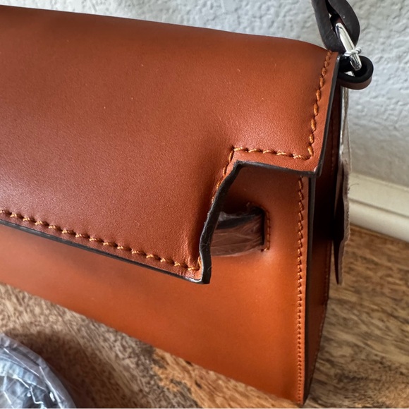 LEATHER INSIDE & OUT Tan Orange 27 Long KL Elan Shoulder Bag Belt Convertible S7 - Picture 14 of 15